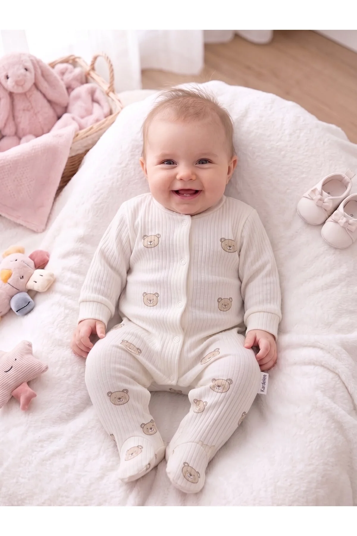 Minik Ayıcık Desenli Fitilli Kumaş % 100 Pamuk 3-6-9 Ay Bebek Tulum