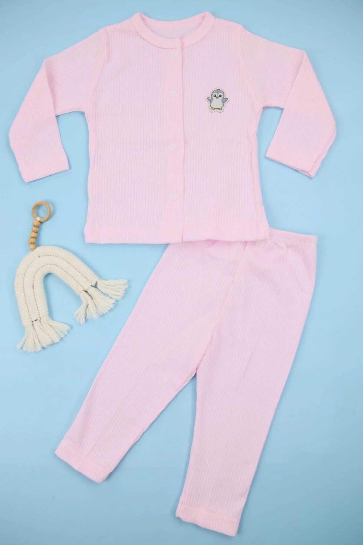 Fitilli Kumaş Penguen Armalı Raporlu % 100 Pamuk 2'li Pembe Kız Bebek Pijama Takımı
